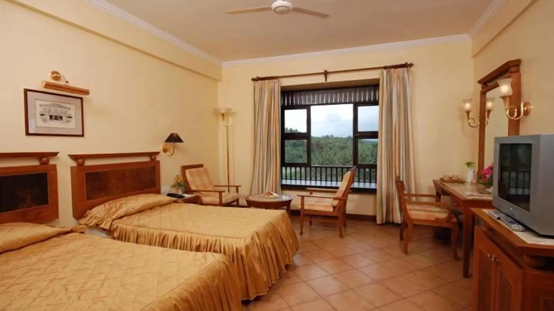 Resort The Raviz Kadavu, Kozhikode Hotel