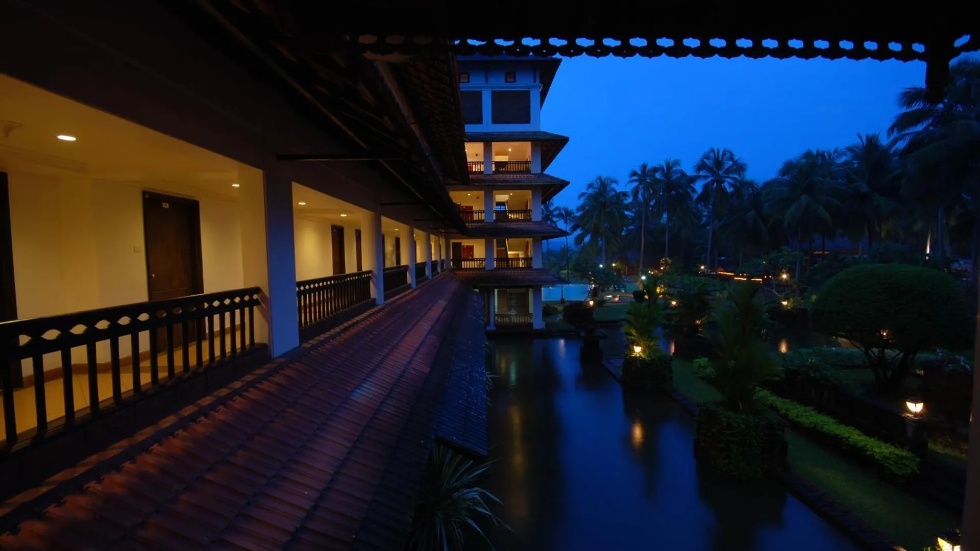 The Raviz Kadavu, Kozhikode Hotel Índia